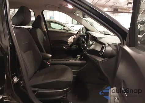 2021 Nissan Kicks Sv Xtronic Cvt from USA, damaged, VIN 3N1CP5CV8ML523372